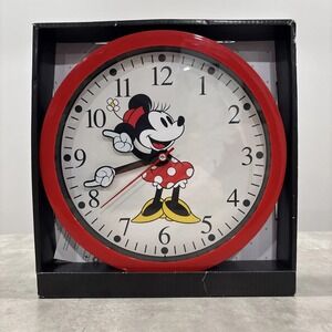 New in‎ box Disney Minnie Mouse Wall Clock red